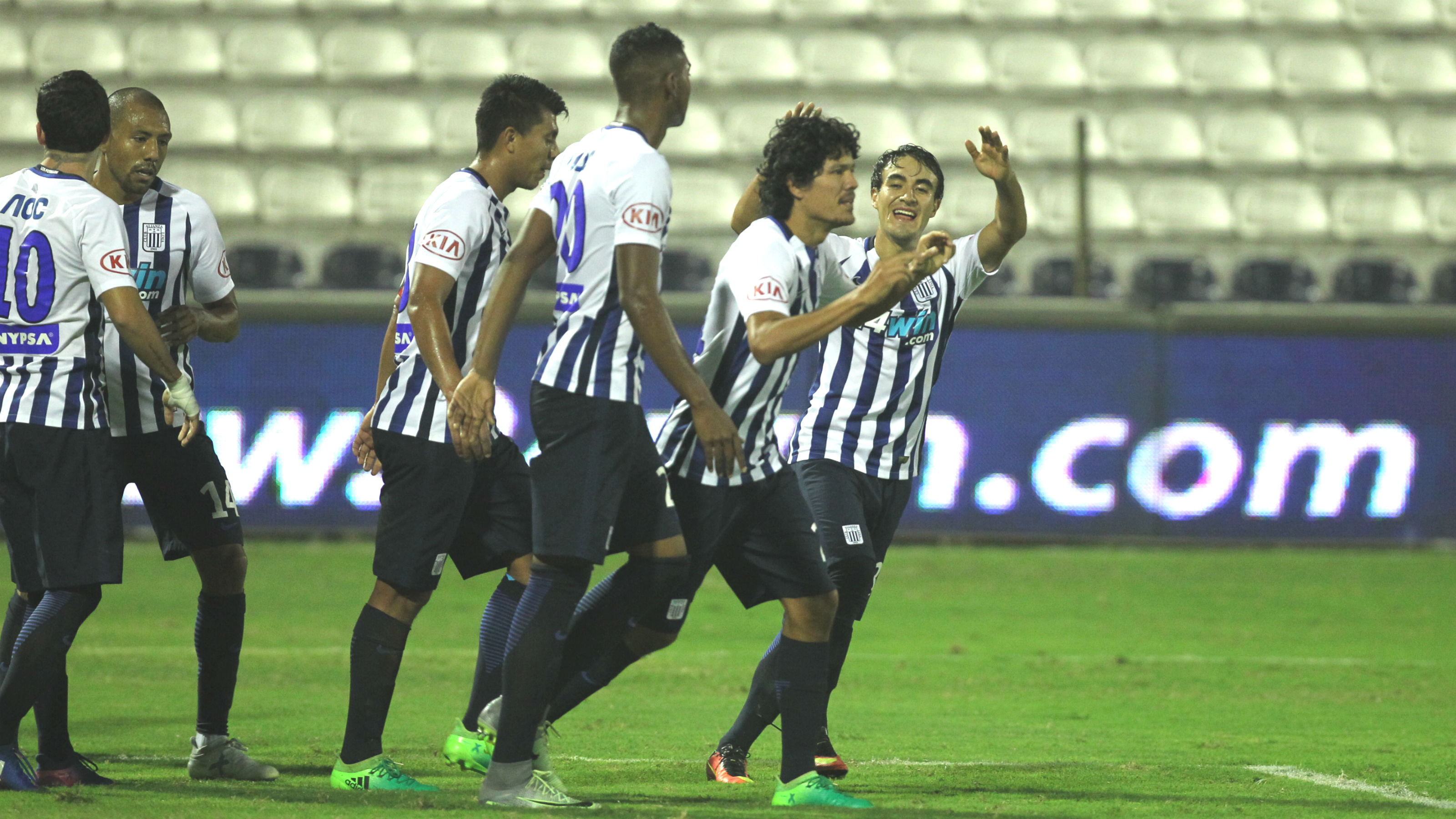 Alianza Lima así fue la goleada por 4 0 sobre Ayacucho FC en Matute