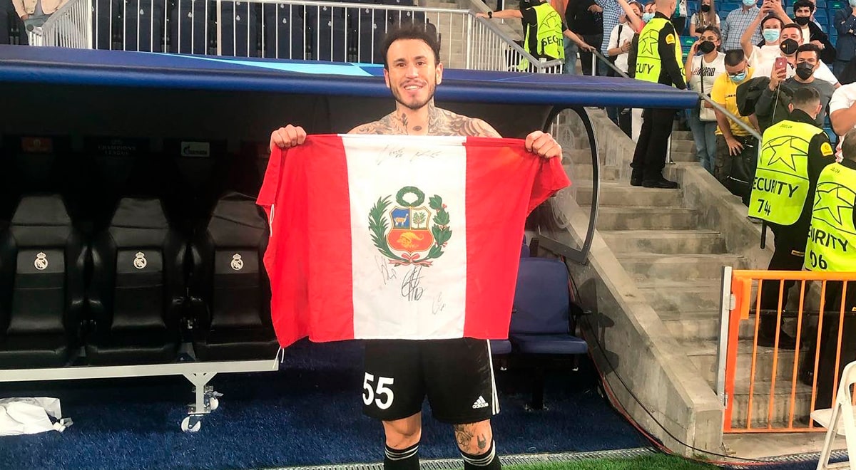 Guiño a Gareca: Gustavo Dulanto celebró con bandera peruana delante de todo el Bernabéu