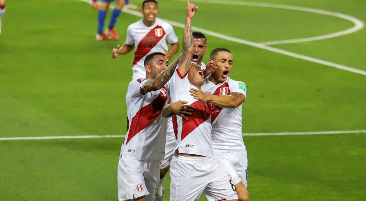 Perú se quedó con el clásico: derrotó 2-0 a Chile por Eliminatorias