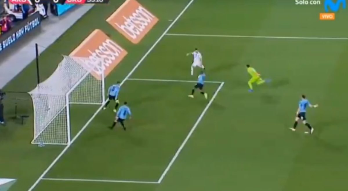 Lo Celso tuvo el primero en sus pies, pero el palo le dijo que no