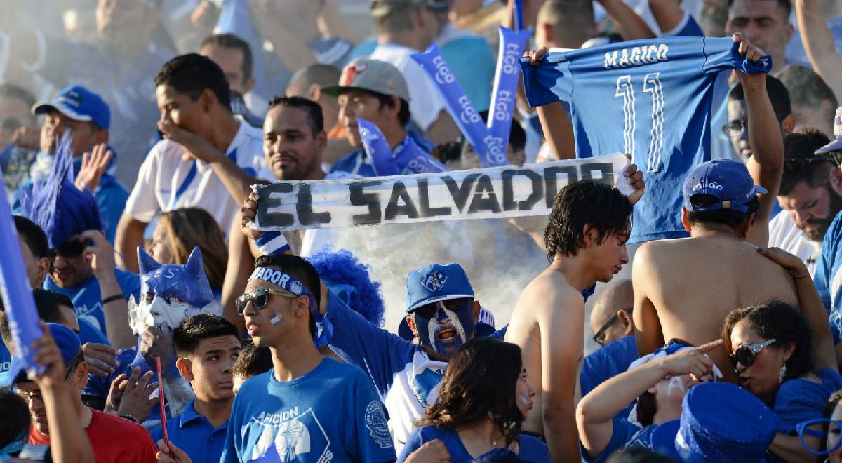 Hinchas de El Salvador: 