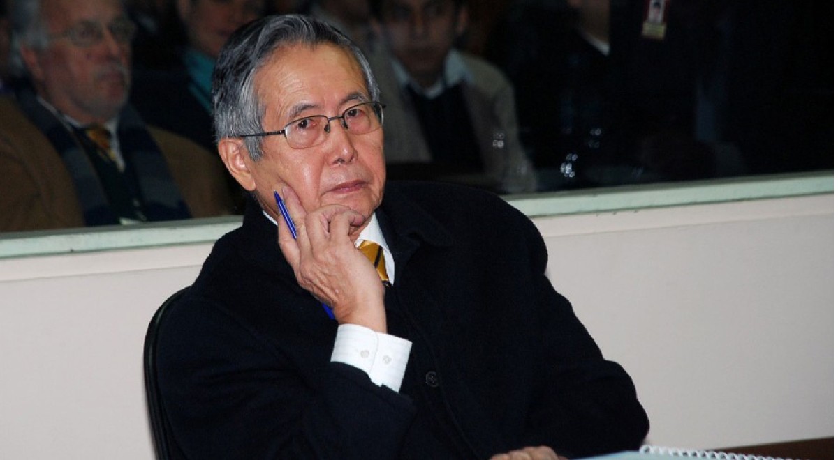 Keiko confirmó que Alberto Fujimori fue trasladado a una clínica por “baja saturación”