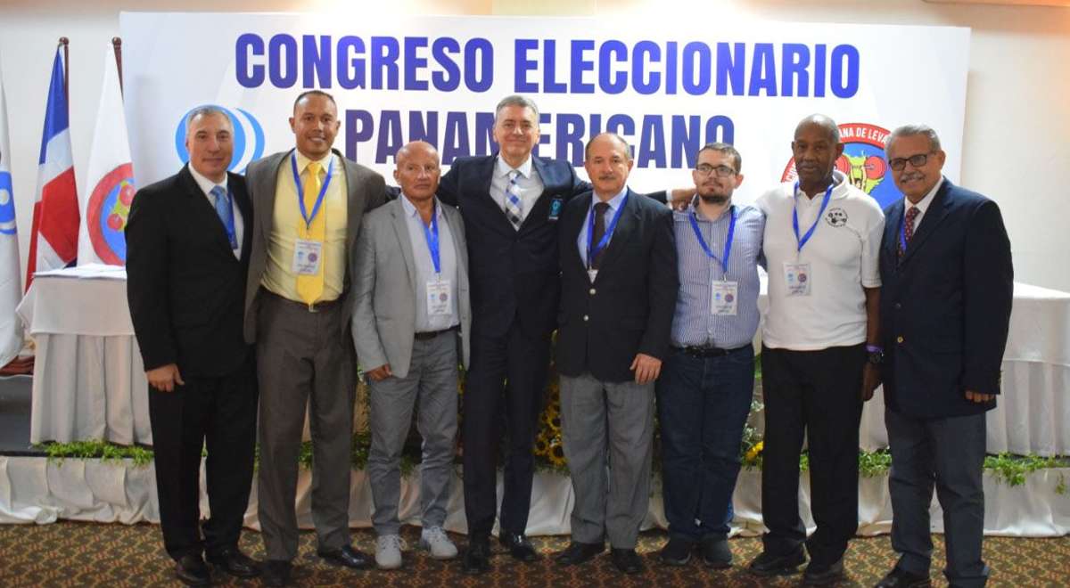 José Quiñones y su liderazgo en la Federación Panamericana de Halterofilia