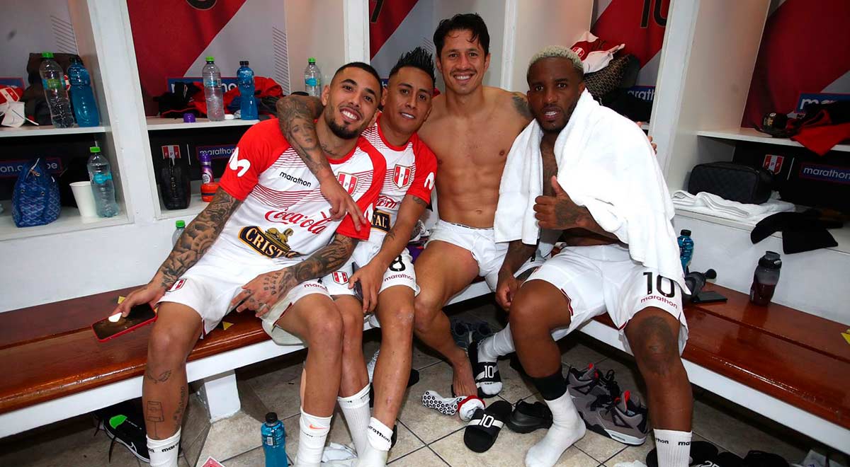 Full sonrisas: Así celebró la Selección Peruana en los camerinos tras goleada a Bolivia