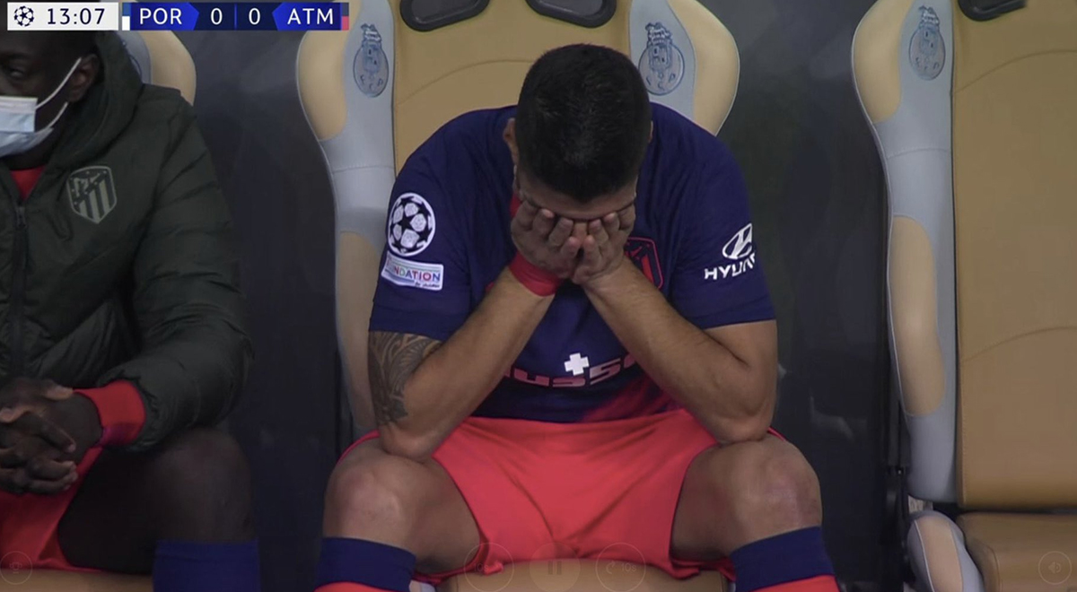 Luis Suárez se fue lesionado al minuto 12 y no contuvo las lágrimas