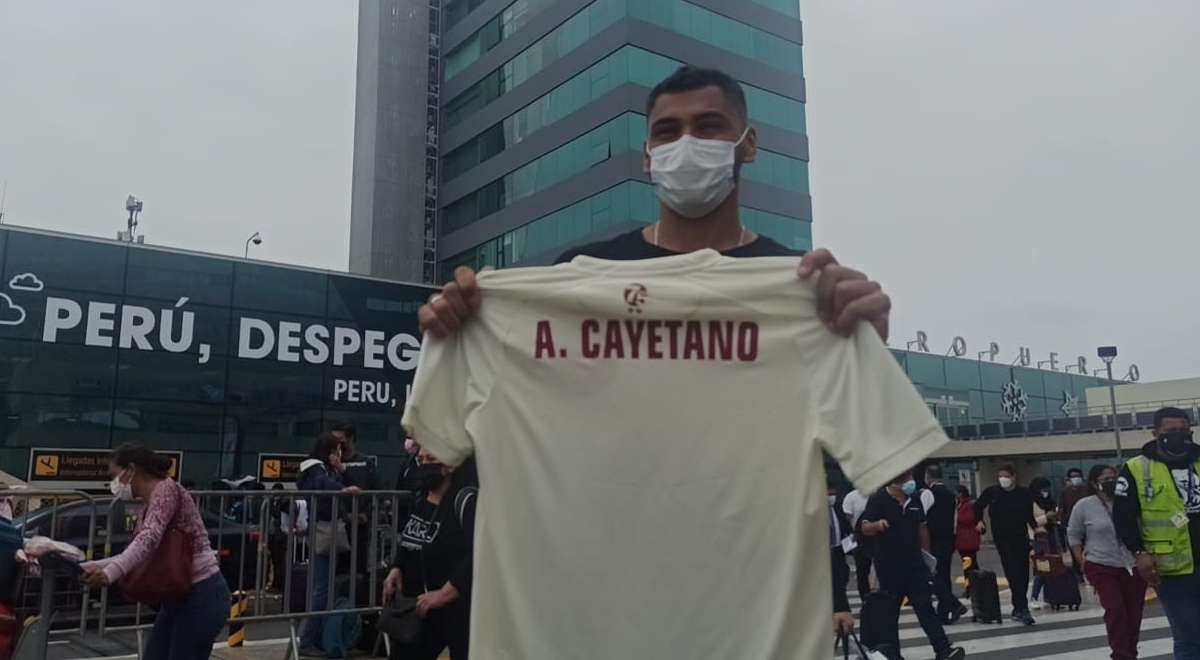 Universitario: ¿En qué posición juega Ángel Cayetano?