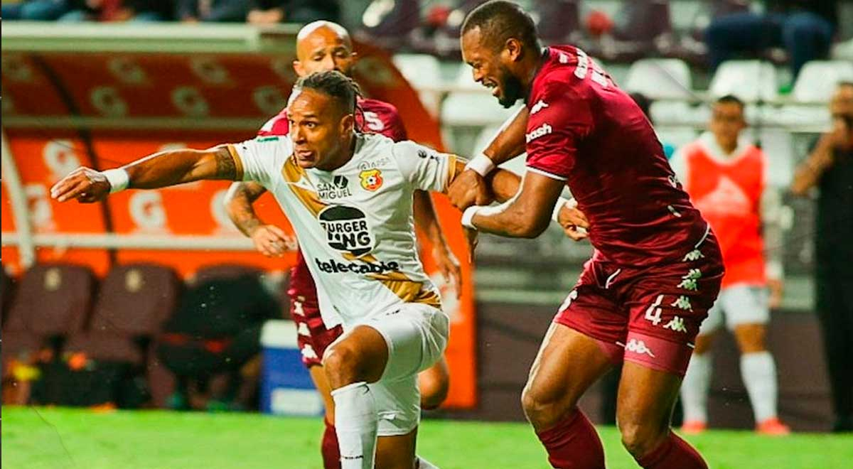 Herediano hit and defeated Saprissa on the first away final of the Costa Rican League.