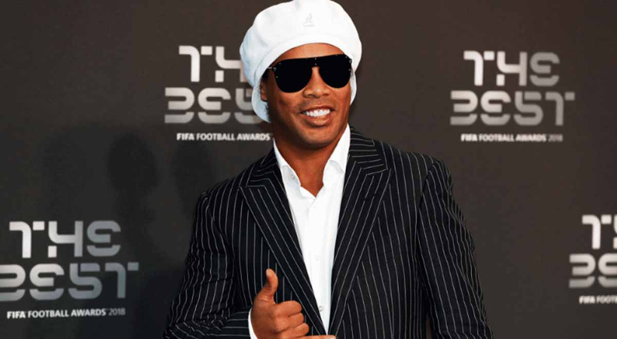 Ronaldinho presenta su 'humilde' adquisición de 2 millones de euros