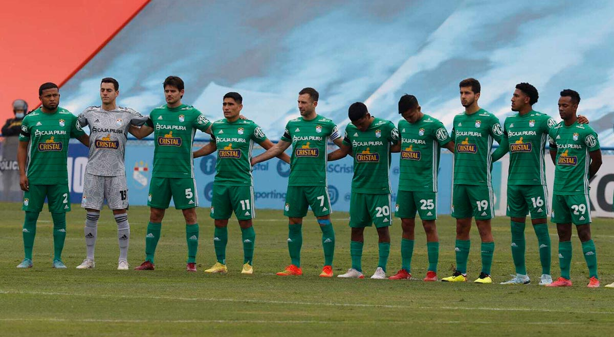 Sporting Cristal estrenó camiseta color verde en el duelo ante César Vallejo