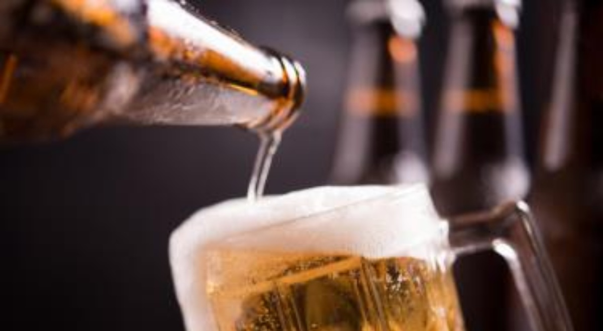 ¿Qué engorda más, la cerveza con alcohol o sin alcohol? Esto dicen los expertos