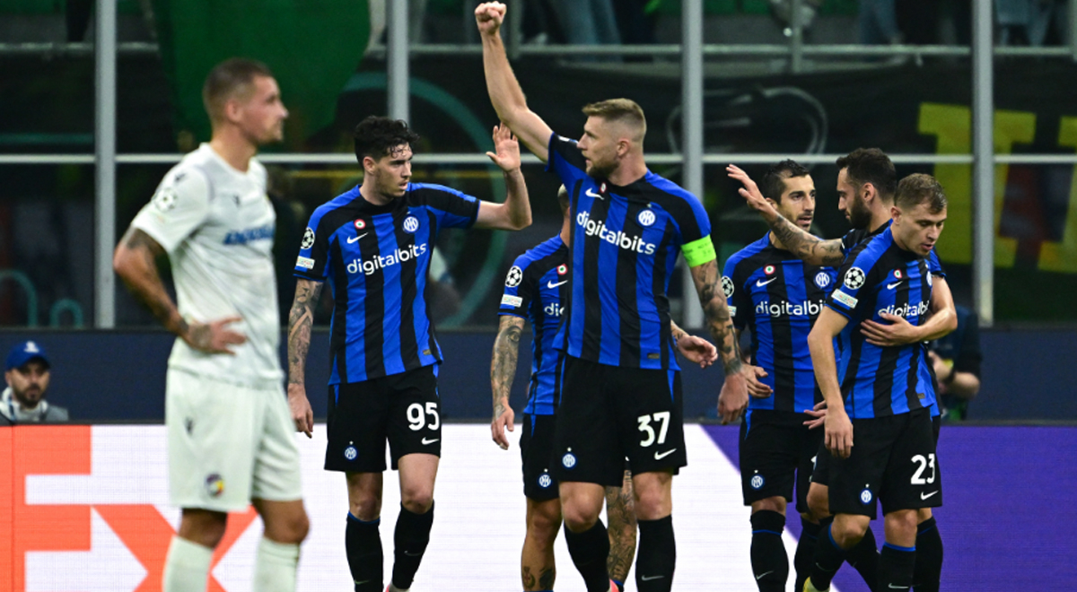 Inter superó a Viktoria Plzen por 4-0 y dejó fuera de la Champions League a Barcelona