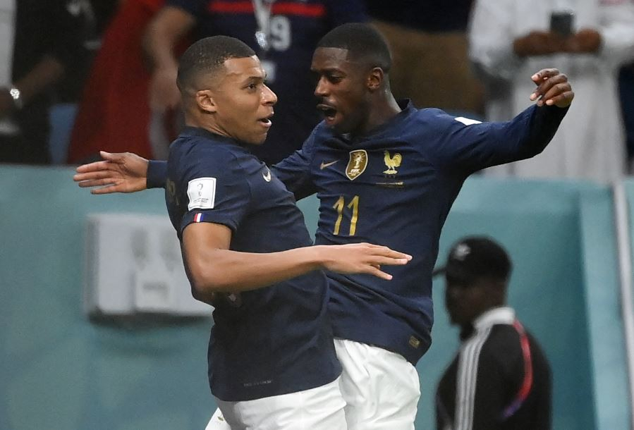Francia se reafirma como una de las favoritas en su debut