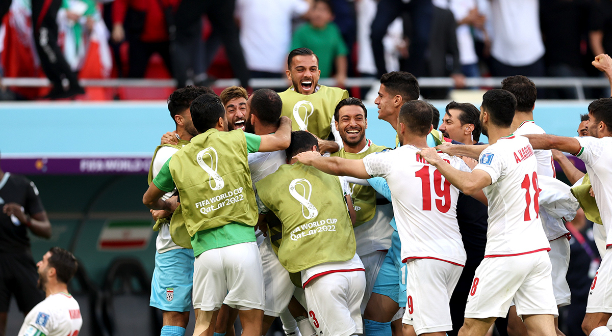 En la agonía del partido, Irán venció 2-0 a Gales por la fecha 2 del Mundial Qatar 2022