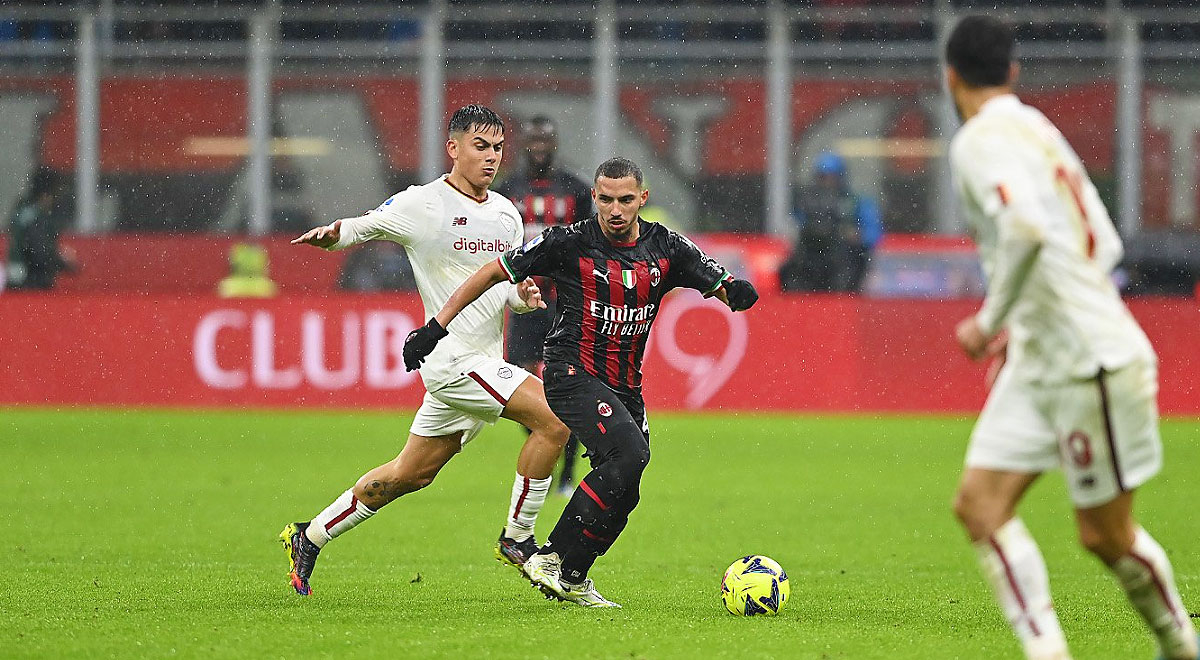 Milan dejó escapar un triunfo en los minutos finales y empató 2-2 con la Roma por Serie A