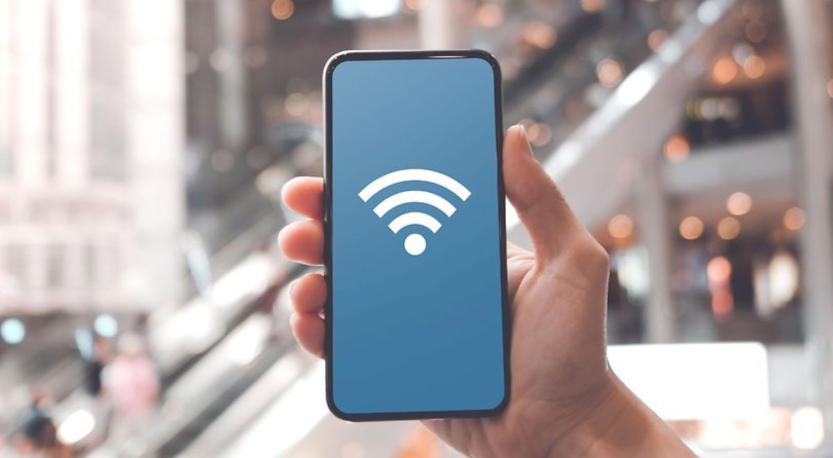 ¿Por qué desactivar la conexión Wi-Fi de tu celular en la calle? El motivo te sorprenderá