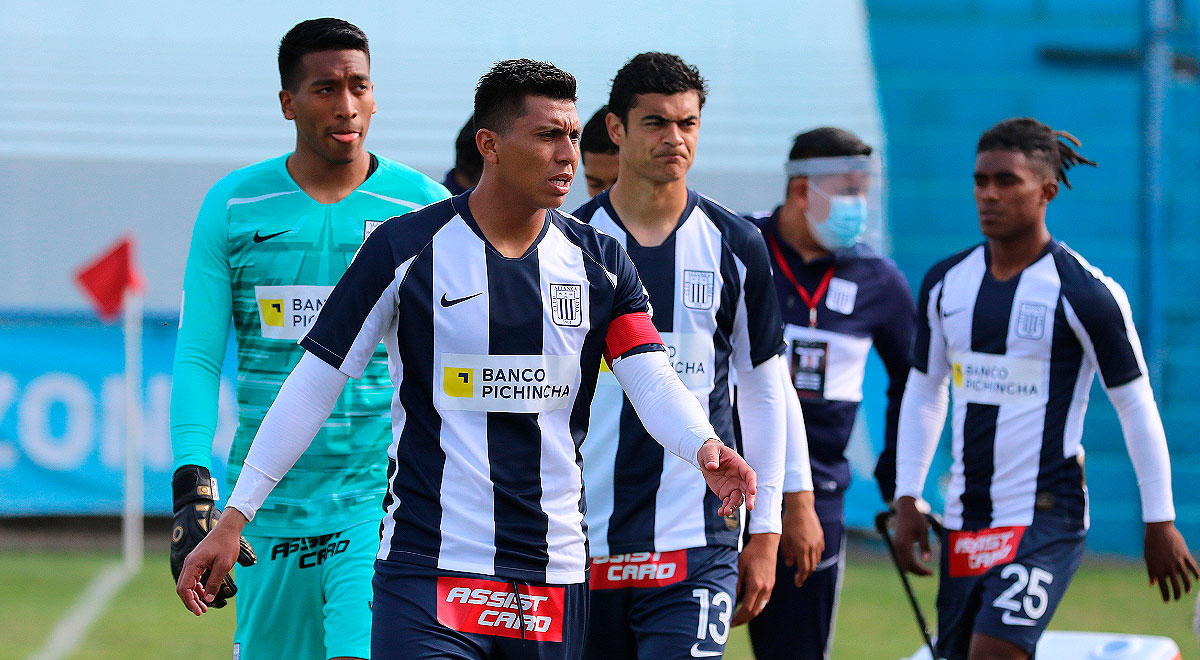 Peruano que fue vendido como crack de Alianza, no juega en su club desde noviembre de 2021