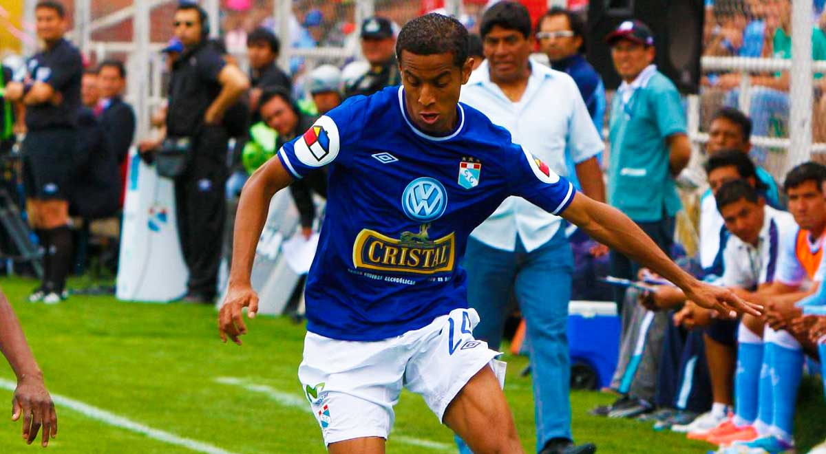 Junior Ross volvió a Lima para firmar por reconocido club y buscar llevarse el título este año