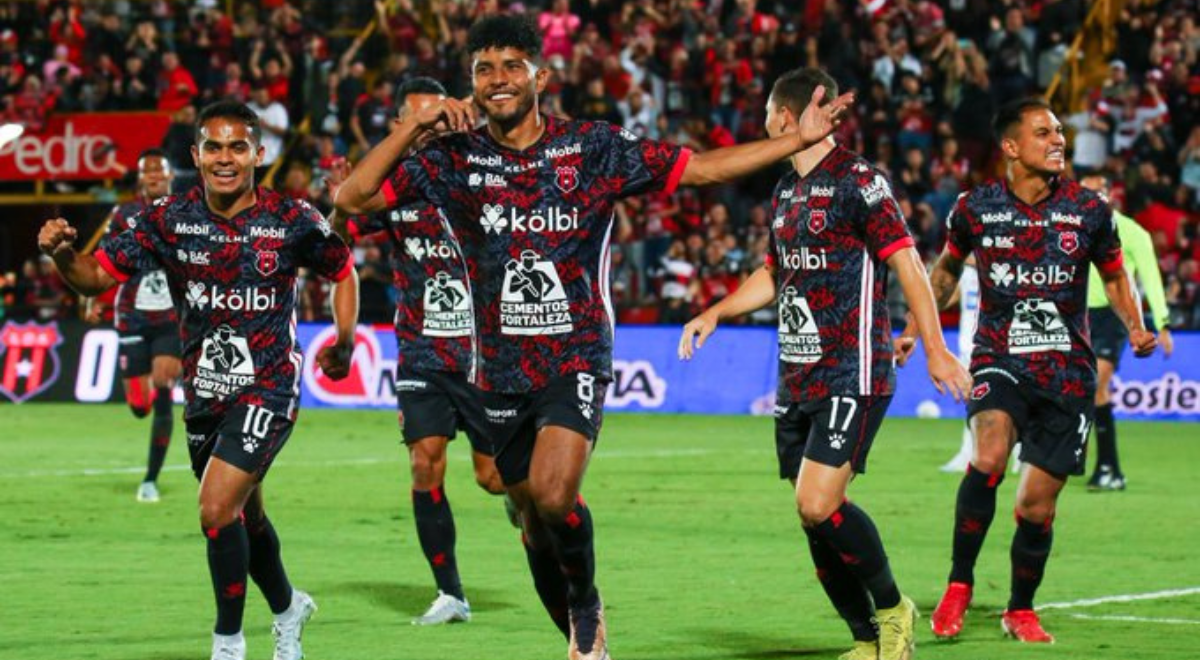 Alajuelense venció por 3-2 a Cartaginés en la Liga Promerica