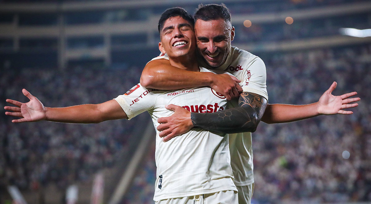 How much money will Universitario earn if they qualify for the Copa Sudamericana round of 16?