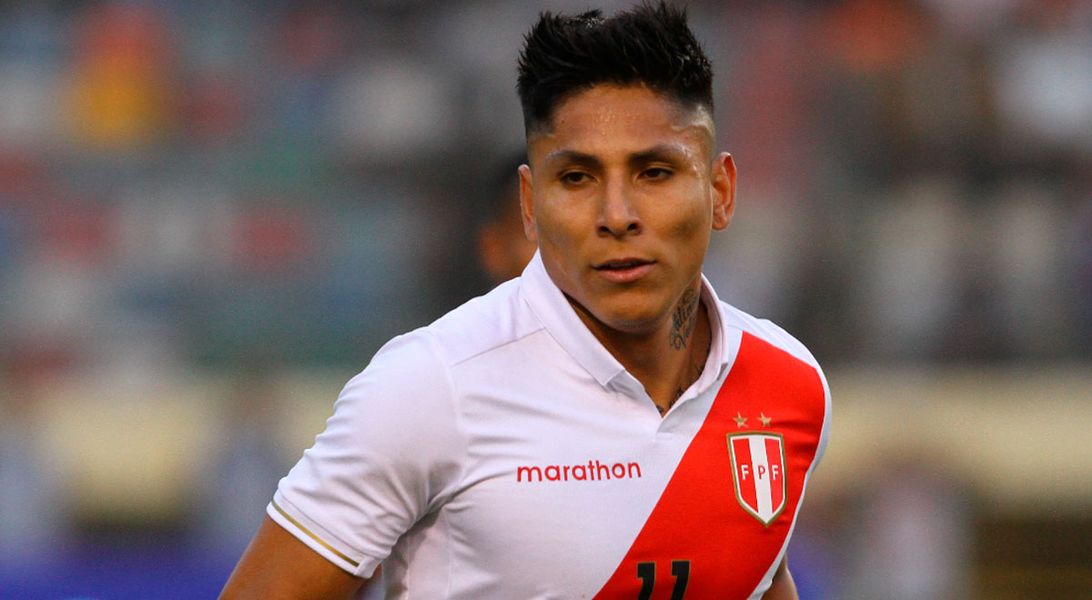Raúl Ruidíaz igualó el precio de estrella mundial y es el delantero peruano más valioso
