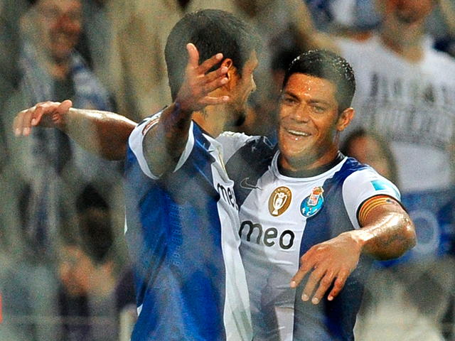 El brasileño Hulk fichó por el Zenit por cinco temporadas El brasileño Hulk fichó por el Zenit por cinco temporadas