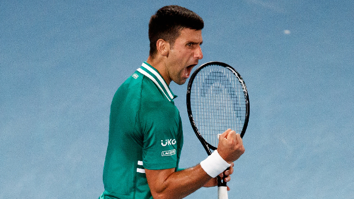 Djokovic se clasificó a semifinales del Abierto de Australia tras