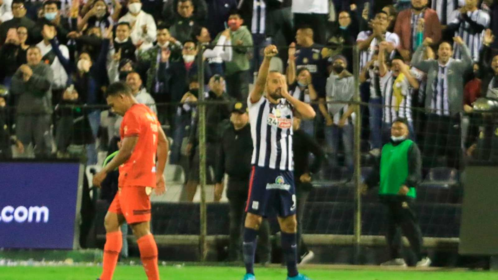 Alianza Lima noqueó a César Vallejo y suma seis triunfos consecutivos en el Apertura